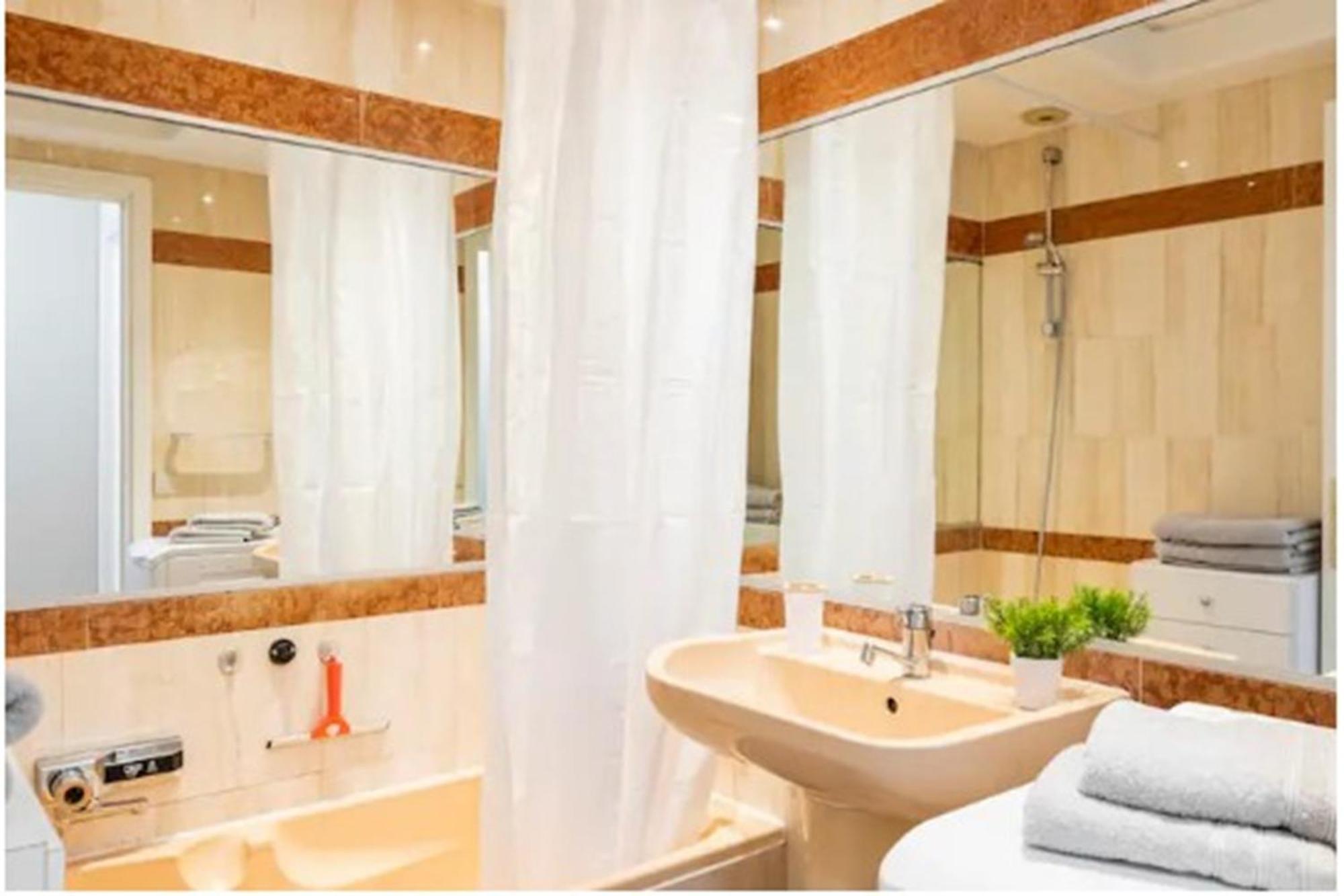 Apartment Ariane - 23m2 - 5 Min - Climatise Cannes